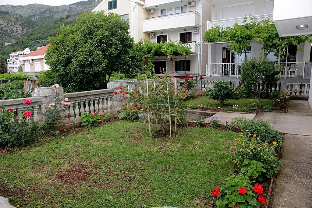 Apartmani Jovanovic Petrovac Exterior foto