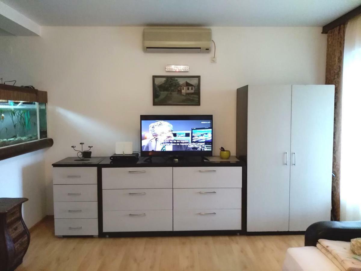 Apartmani Jovanovic Petrovac Exterior foto